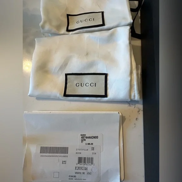 GUCCI GG MARMONT THONG SANDAL - Picture 15 of 16